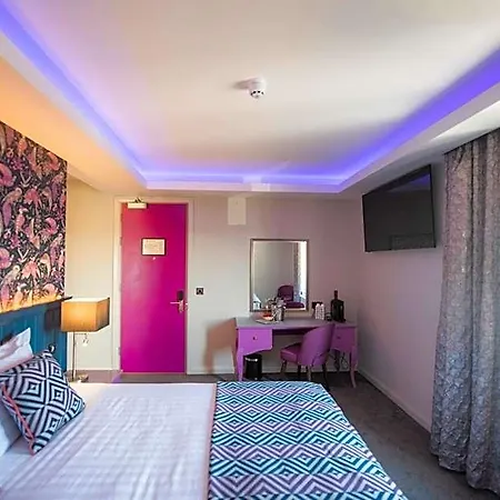 Crown Quarter Wexford